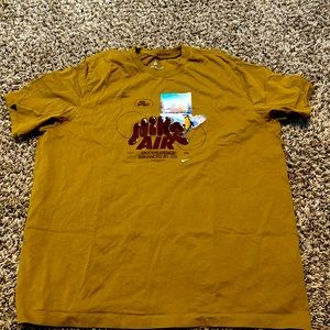 Nike air t shirt